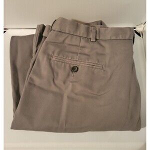 Haggar 38 × 34 Classic Fit Pants